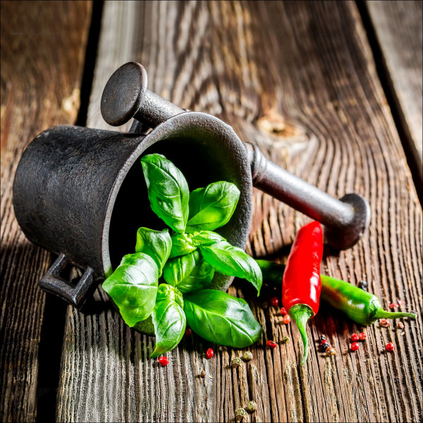 Glasbild GREEN BASIL IN BOWL